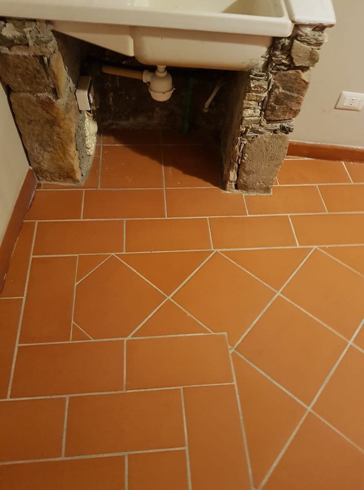 Trattamento pavimenti cotto e pietra di chiara service